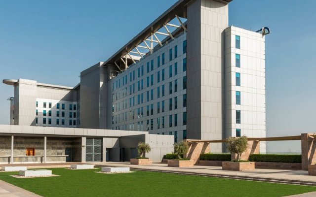 Отель Aloft Abu Dhabi ОАЭ, Абу-Даби - 2 отзыва об отеле, цены и фото номеров - забронировать отель Aloft Abu Dhabi онлайн вид на фасад