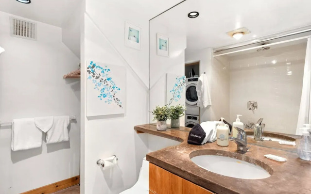 Gavilon Aspen Studio