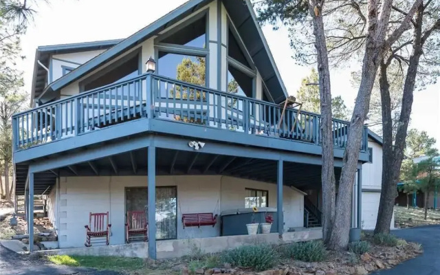 Gray Wolf Lodge by Ruidoso Vacation Rentals