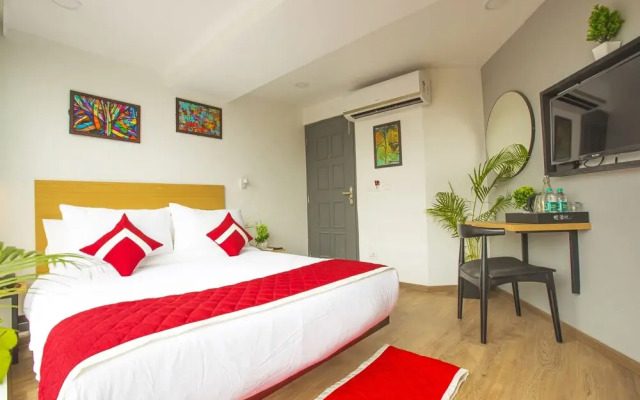 Octave Uptown Suites