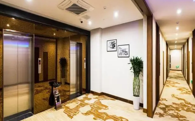 James Joyce Coffetel (Shanghai Caoyang)
