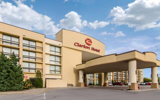 Radisson Hotel Lenexa Overland Park In Lenexa United States - 