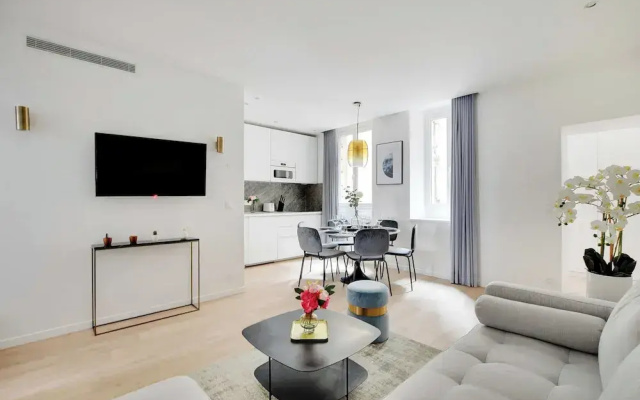 Charming Apartment - 2br/6p - In the Heart of Paris