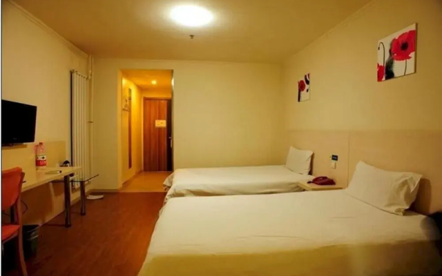 Eaka hotel