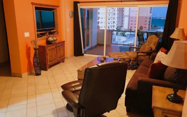 Grande Condo 501 2 Bedrooms 2 Bathrooms Condo