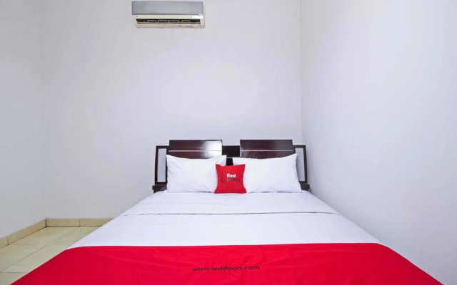 RedDoorz @ Pangeran Antasari 2