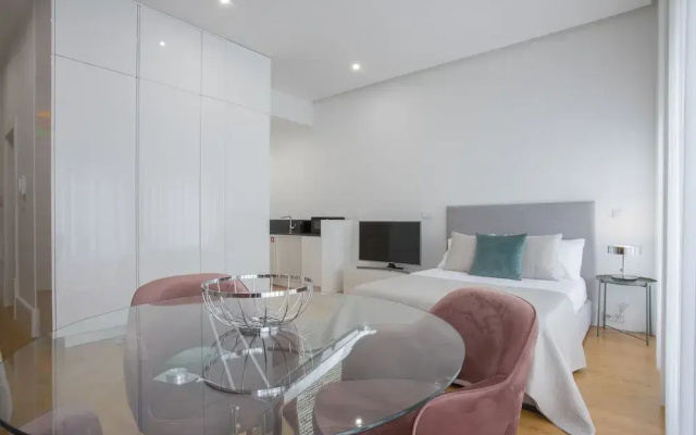 Liiiving in Porto Downtown Luxury Apartment 3R