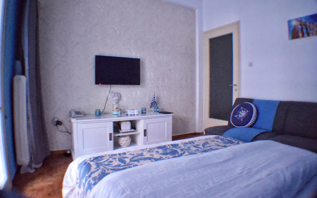 Athens Greek Blue Rooms