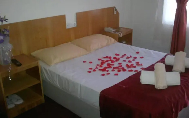 Cansu Hotel