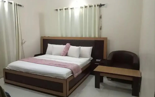 Dealings Hotel and Suites