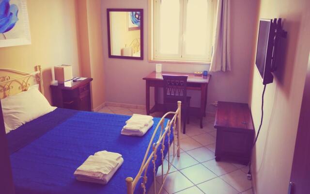 Отель B&B Carpediem Порт-Эмпедокле