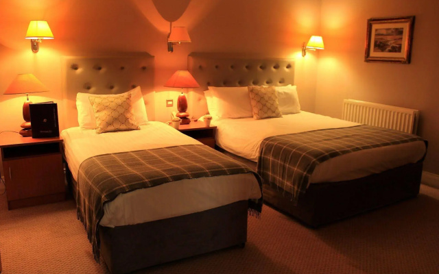 Downings Bay Hotel