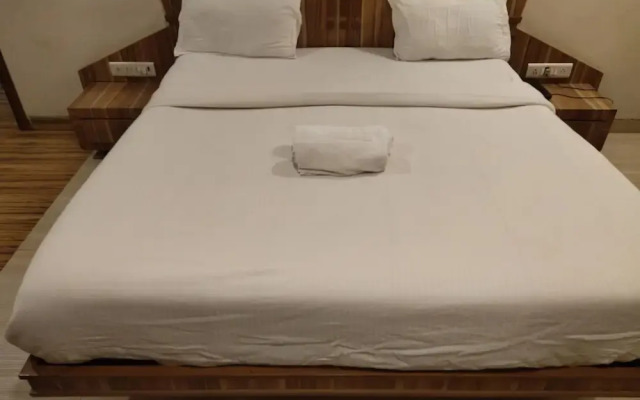Hotel Praveen International