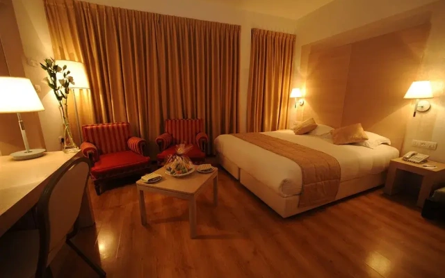 Legacy Hotel