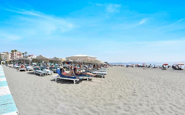 Estudio Con Balcones 2ºa Playa76