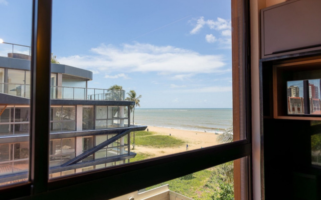 Breeze Residence #404 - Seafront by Carpediem