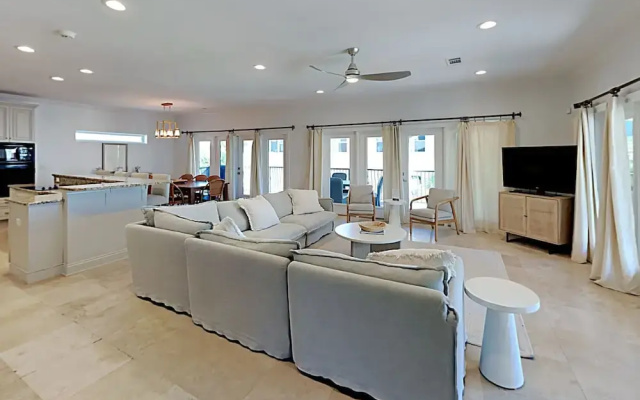 Juela on the Beach by Southern Vacation Rentals