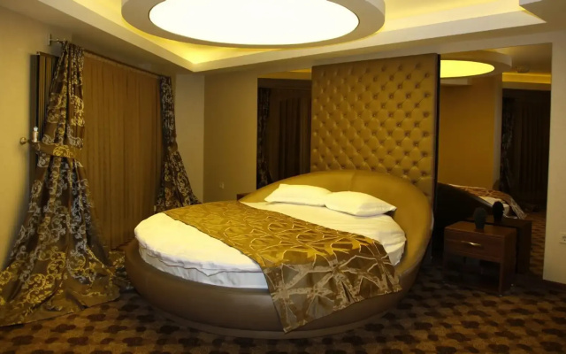 Feyzan Hotel