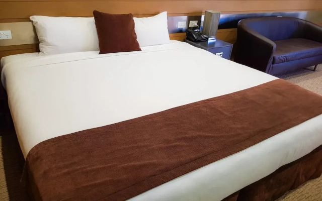 Moura Meridian Motel