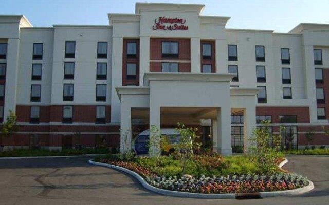 Отель Hampton Inn & Suites Columbus-Easton Area вид на фасад