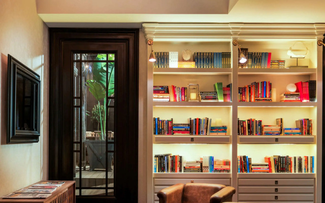 Отель H10 Catalunya Plaza Boutique Hotel
