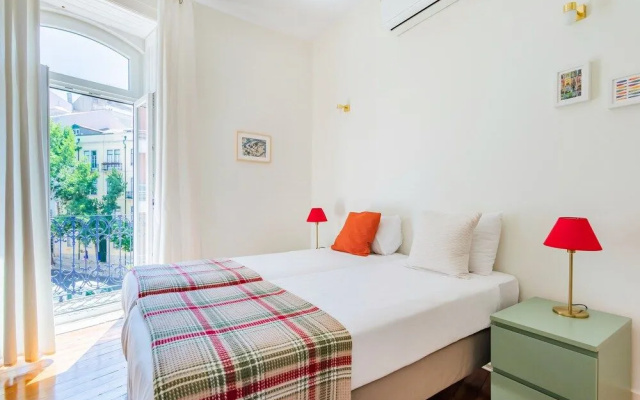 Conde 3BDR Luxury