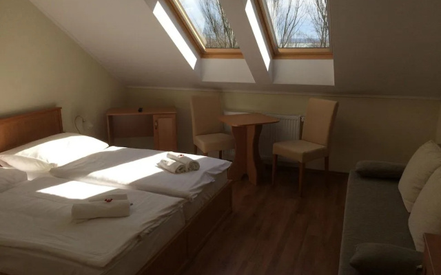 Hotel Halászkert Badacsony