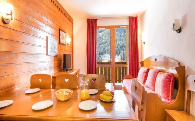 Spacious Alpine Hideaway for Eight
