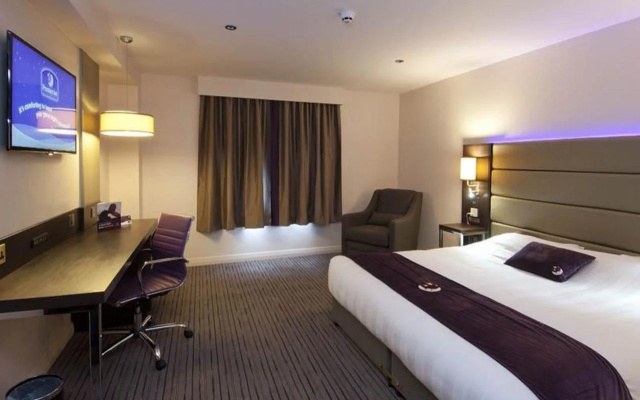 Premier Inn Worcester City Centre