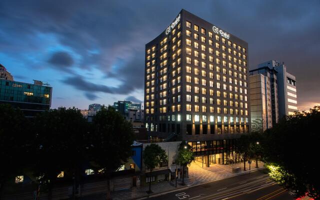Orakai Daehakro Hotel Сеул вид на фасад