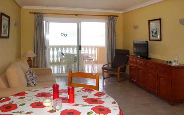 Apartamentos Amores (TEL200)