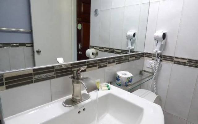 Beach One Bedroom Suite A17