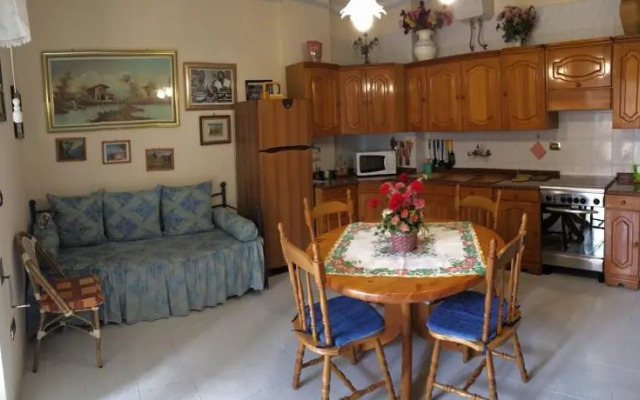 Bilo San Giovanni Kale Polis