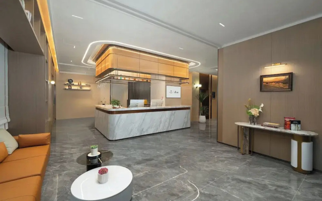 Licheng Platinum Hotel