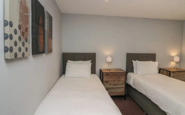 Apartment 6