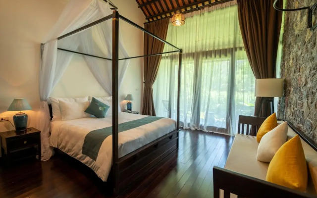 Aravinda Resort