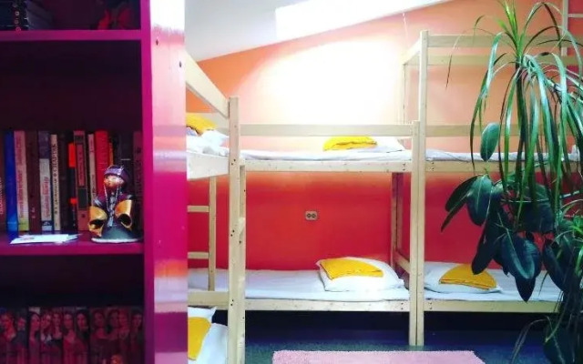 Hostel Like