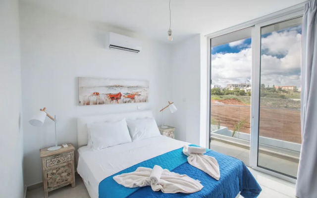 Villa Prol26, Stunning 3bdr Protaras Villa With Pool, Close to Fig Tree Bay