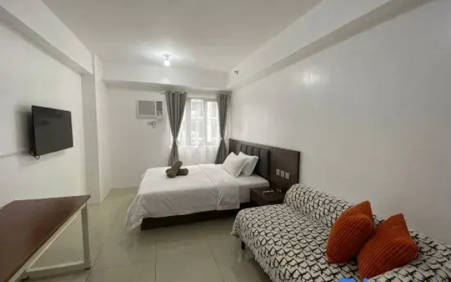Shore 1 Spacious Smart Home 1003