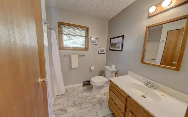Koby 4 Bedroom Home by Redawning