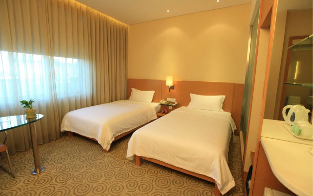 Lotel