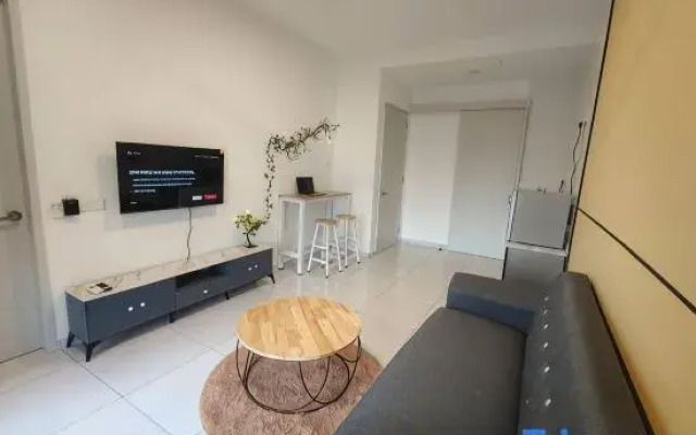Skytree Homestay ByStay