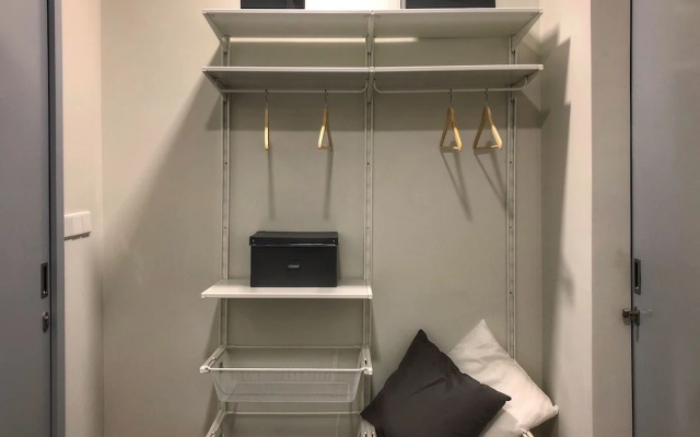 Expressionz Professional Suites by Luxurious Lifestyle Living