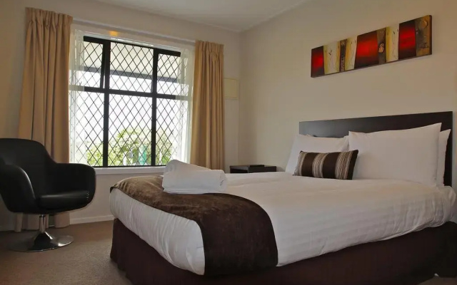 Quality Inn West End