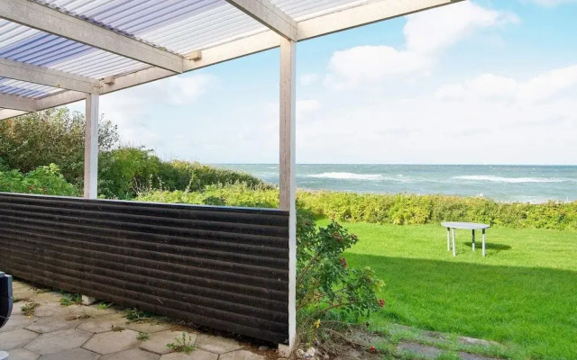 6 Person Holiday Home in Gilleleje