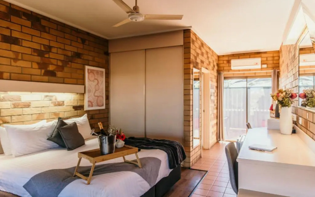 Abacus Motel