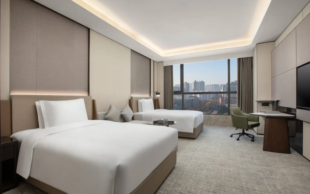 Crowne Plaza Zhengzhou High Tech Zone by IHG