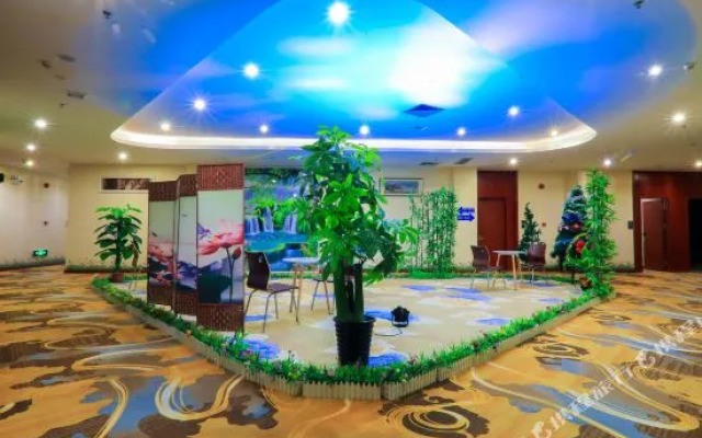 Shenzhen Buffet Hotel (International Convention and Exhibition Center Shajing West Station)