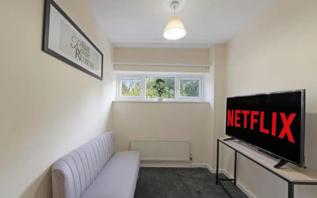 K Suites - Deerswood Avenue