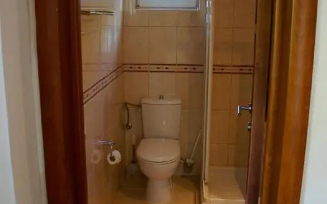Cezar Holiday Home